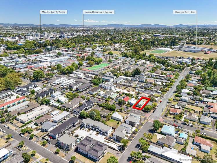 61 Cook Street Hamilton East_22