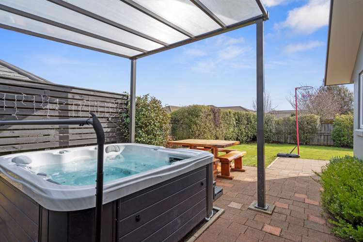 74 Templemore Drive Richmond_15