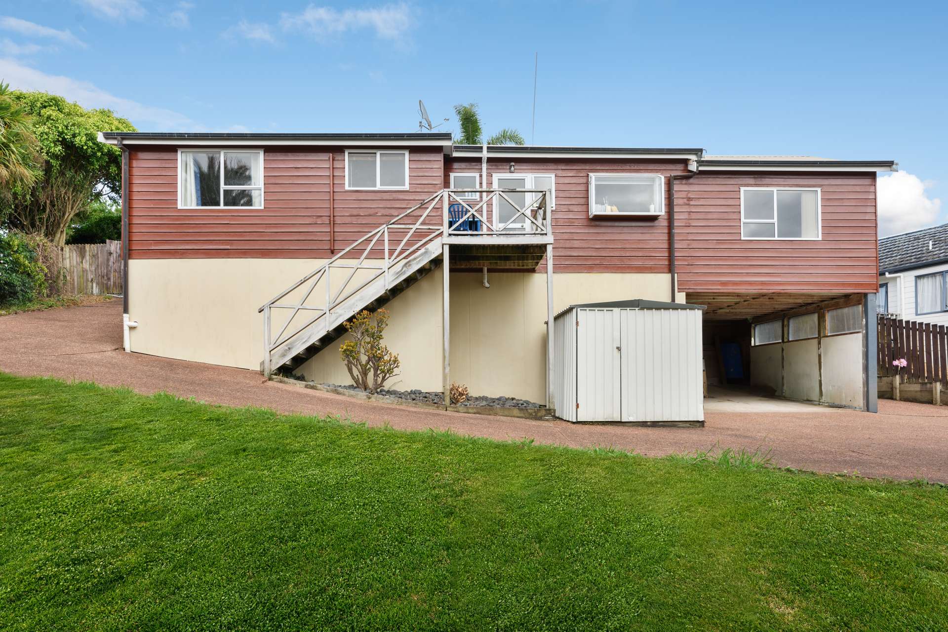 2/23 Duncan Avenue Te Atatu South_0