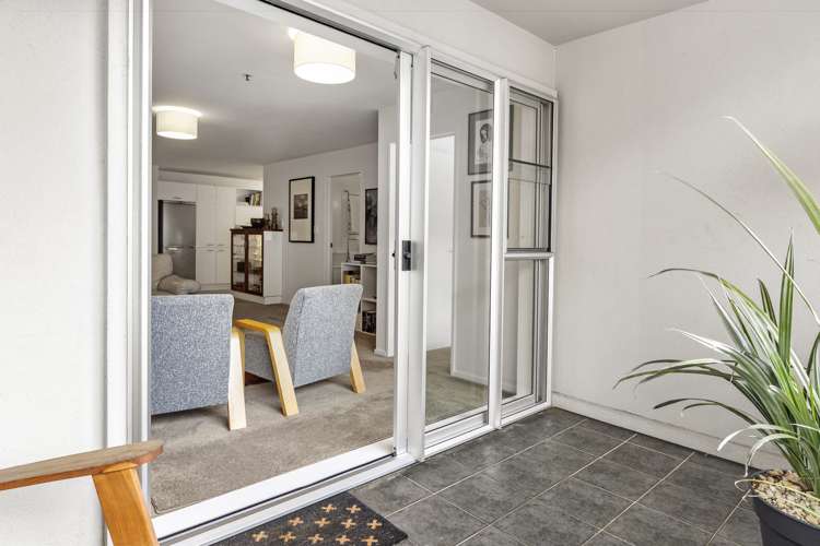 2/6 Elizabeth Street Mount Victoria_6