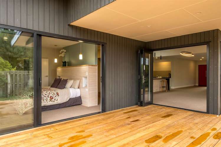 10 Achray Street Waiau_24