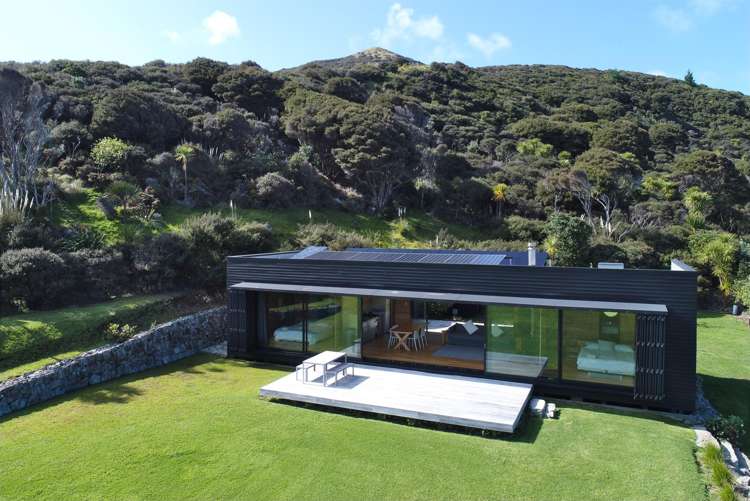 75 Greenside Road, Medlands Beach Great Barrier Island_15