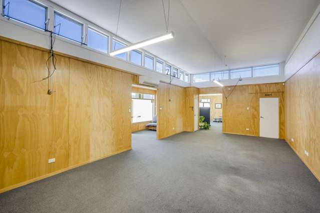 405 Avenue Road East Hastings Central_4