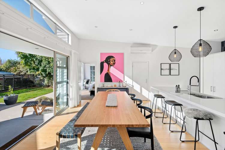 15 Hunt Place Albert Town_10