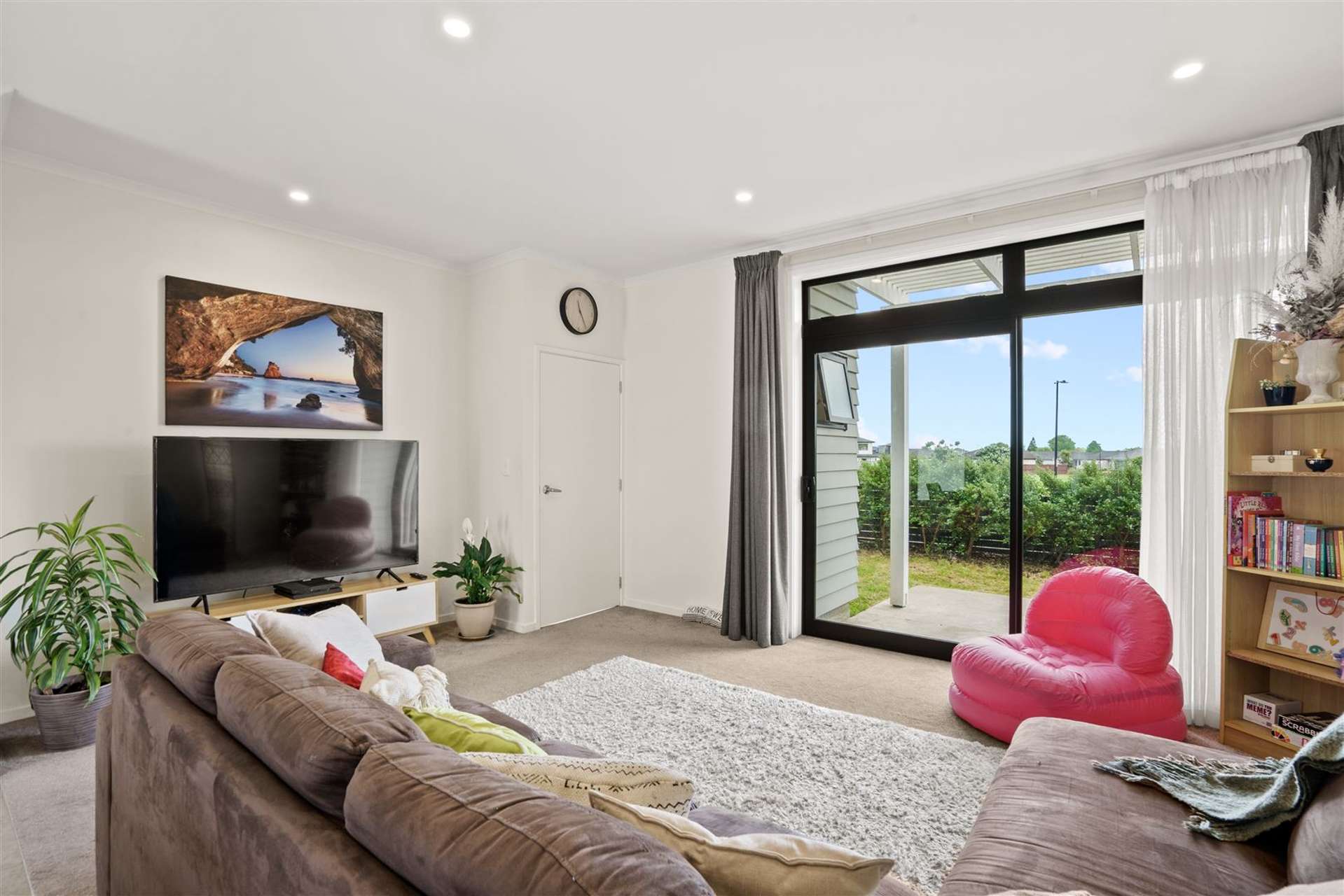 6 Fermi Lane Papakura_0