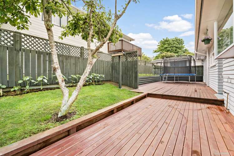 17 Okareka Place Pakuranga Heights_2