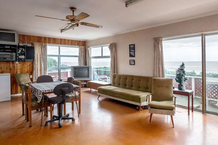 5 Mangatoetoe Grove Cape Palliser_11