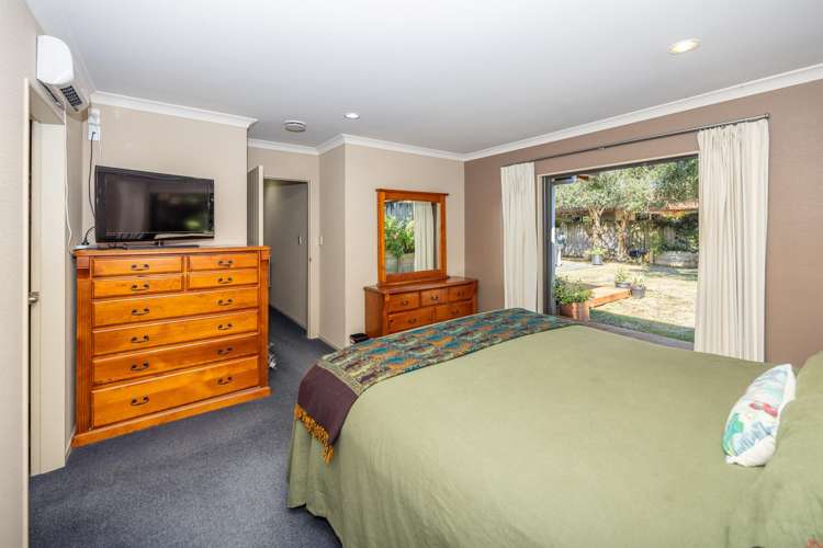 37 Bramley Drive Rototuna_13