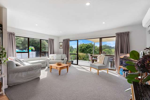 8 Lochinvar Place Hairini_4