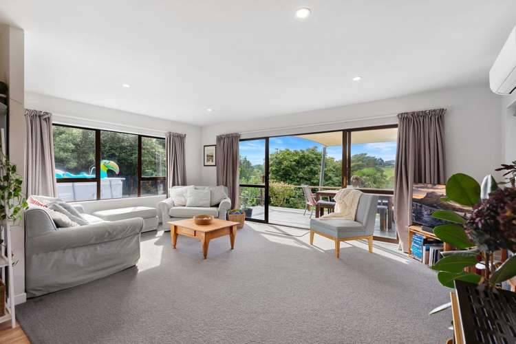 8 Lochinvar Place Hairini_4