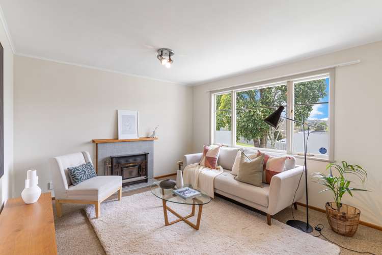 17 Kashmir Road Glen Eden_6