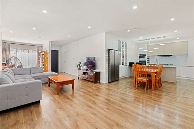 98 Thomas Road Flat Bush_3