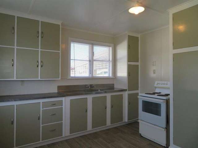 1372 High Street Taita_2