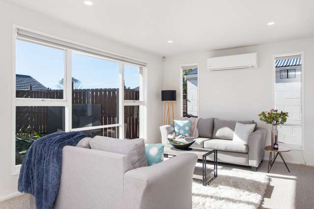 1/161 Beach Road North New Brighton_1