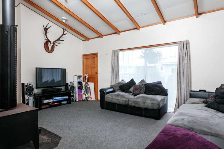 17 Martin Road Outer Kaiti_4