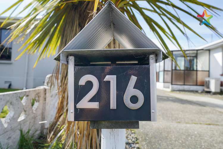 216 Conyers Street Strathern_25