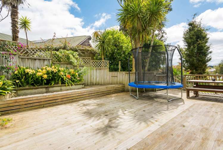 139 Ocean View Road Oneroa_24