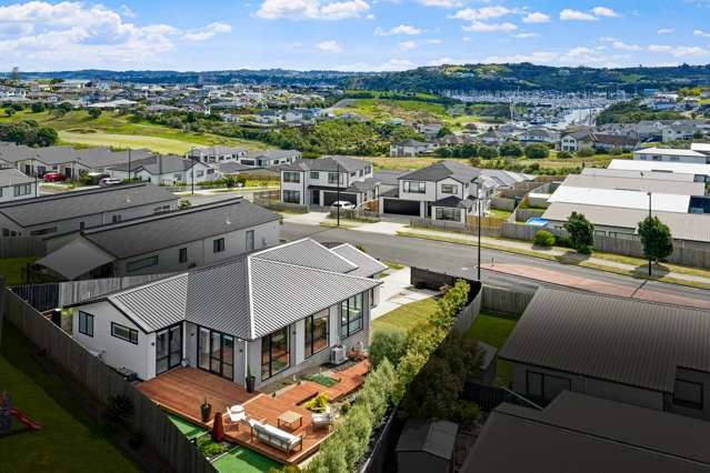 Sun, Style & A Lifestyle You'll Love