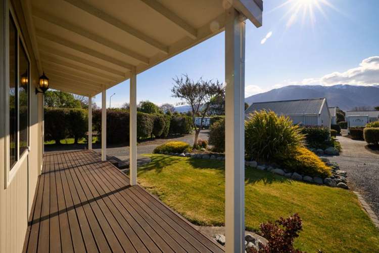 3/7 Old Beach Road Kaikoura Flat_7