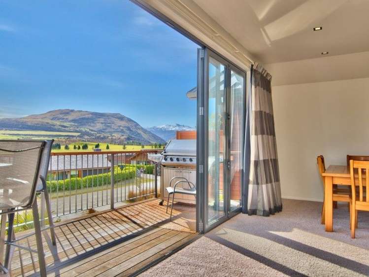 33 Rannoch Drive Jacks Point_8