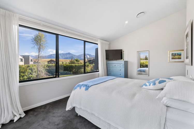 41 Rannoch Drive Jacks Point_13