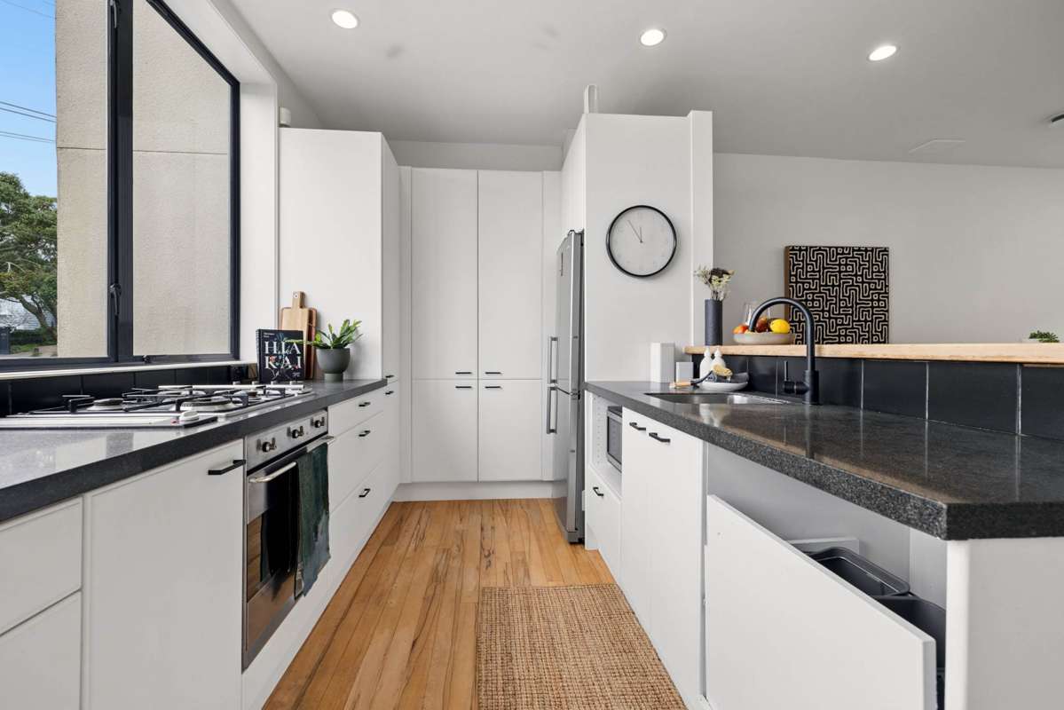 1/4 Fitzroy Street_4
