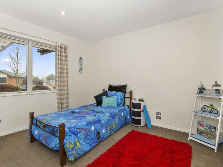 16 Hasendene Drive Lincoln_14