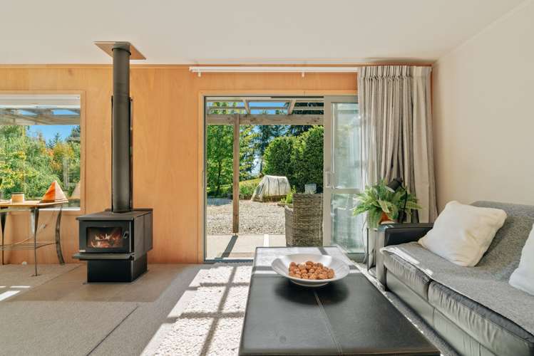 504 Aubrey Road Wanaka_19