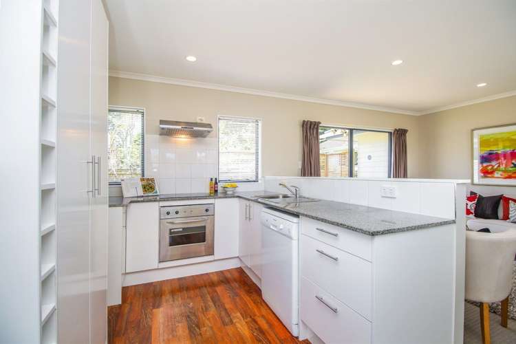 34 Pine Avenue Henderson_13