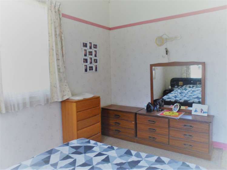 27 High Street Hawarden_16