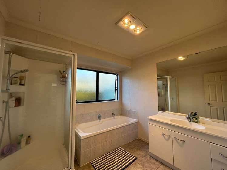 21 Caltra Place East Tamaki_7
