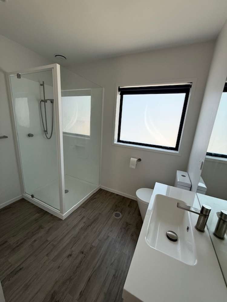 6D Orlando Street Stratford District_11