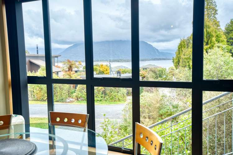 17 Korua Street Moana_10