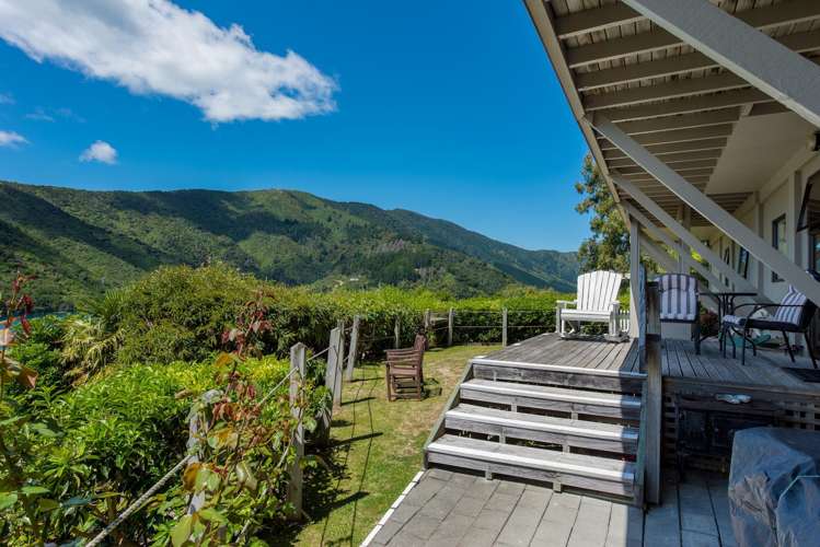 424 Port Underwood Road Whatamango Bay_20