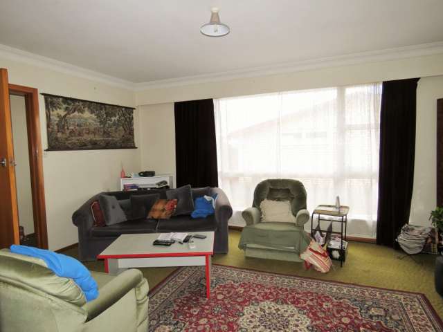 8 Merton Place Levin_1