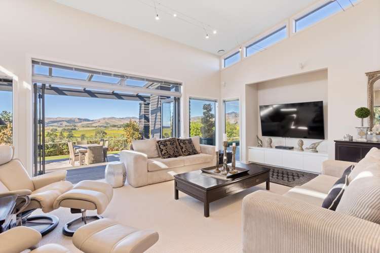 105 Marlborough Ridge Drive Fairhall_10