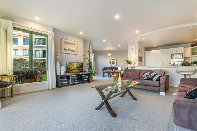 3 Waterside Crescent Gulf Harbour_9