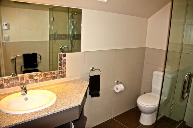 192 William Stephen Road Te Anau_25