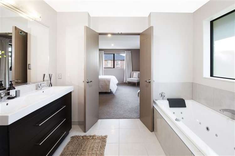 5 Hogarth Lane Burnside_17