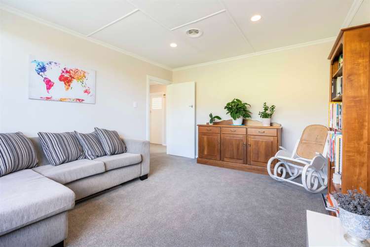 58 Kelvin Road North East Valley_19