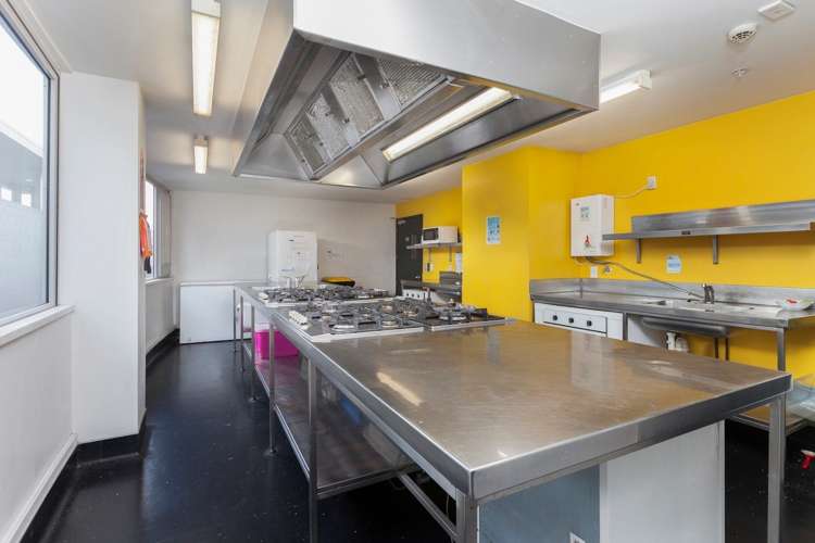 207/133 Beach Road Auckland Central_7