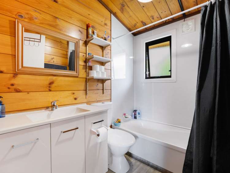 23 Awatapu Drive Whakatane_17