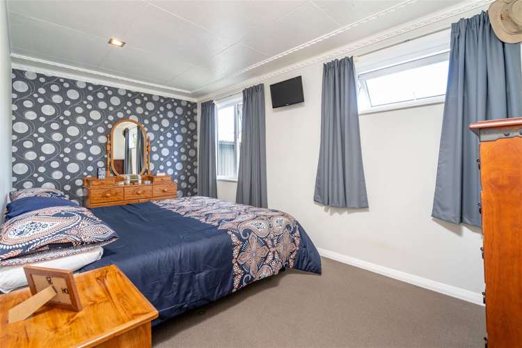 52 Chaucer Street Milton_11