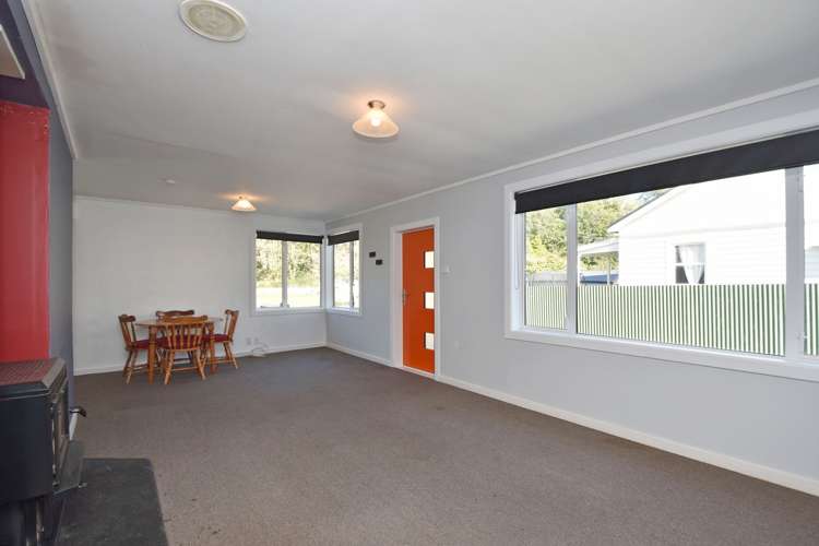 8 Katrine Street Otautau_6