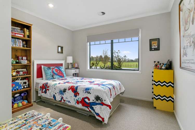 8 Rowling Place Leamington_10