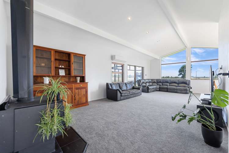 597 No 7 Road Springdale_15