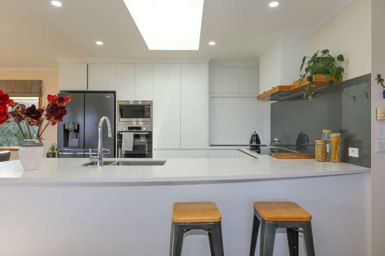 2/31 Kurupae Road Hilltop_10