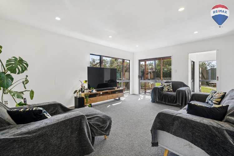 113 Discovery Drive Whitby_2