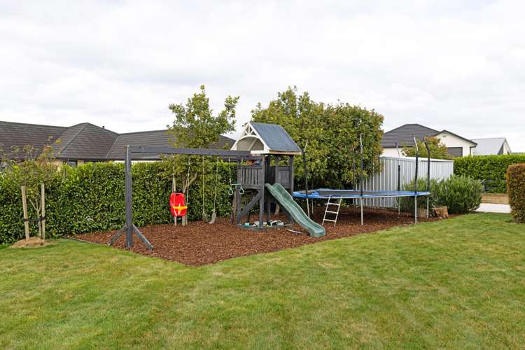 26 Mike Smith Drive Cambridge_11