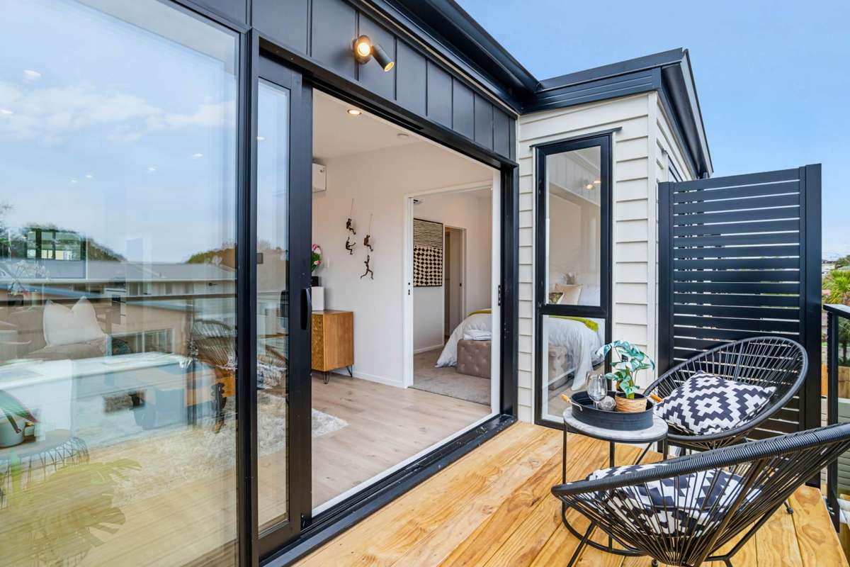 935 Whangaparaoa Road_5